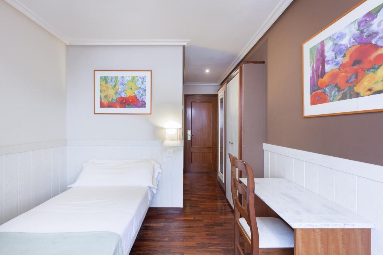 Hotela Hotel